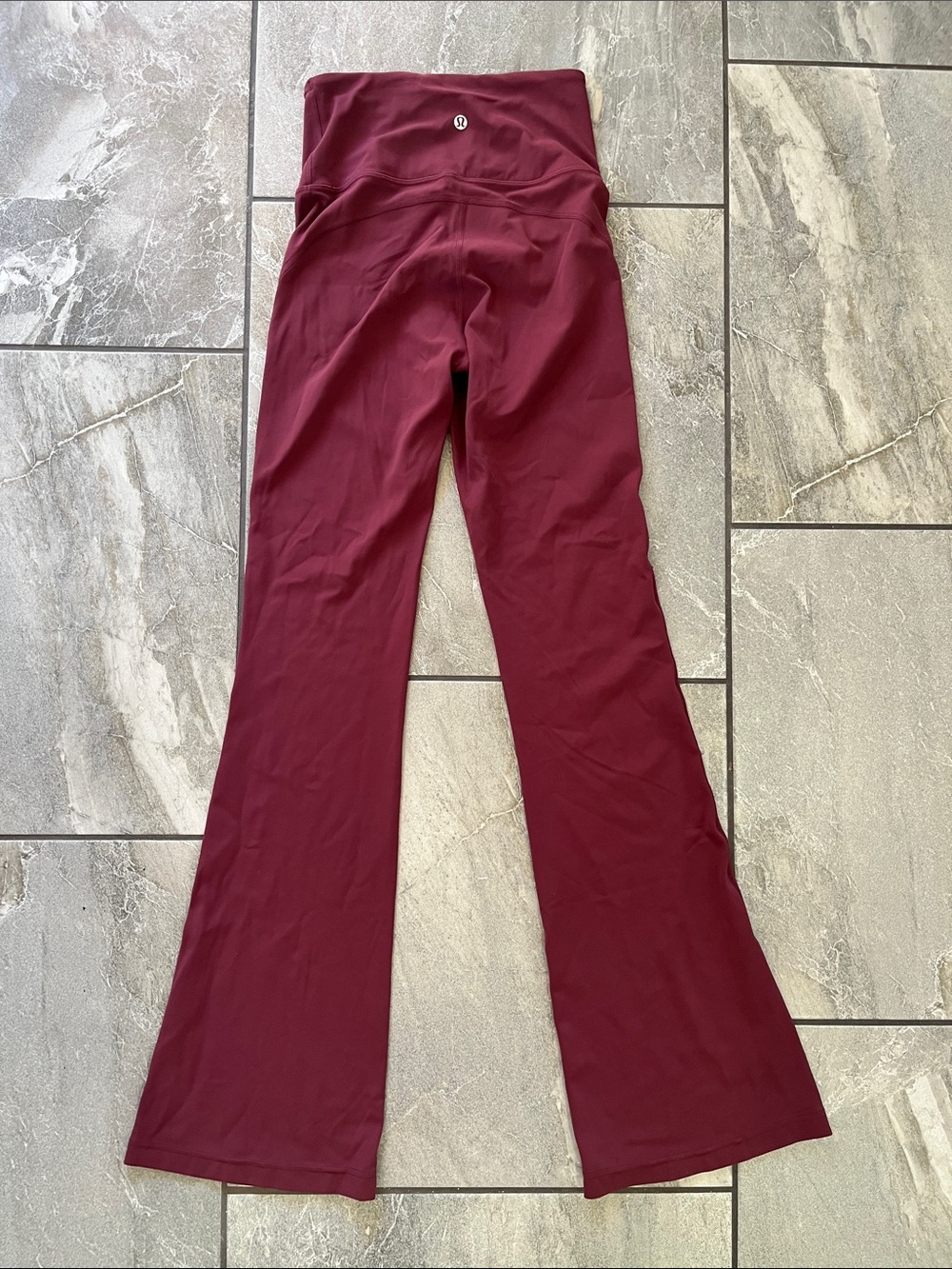 🍋 Lululemon Groove Super High Rise Flare Leggings Pant Size 4 Merlot Maroon
